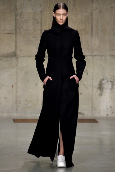 Look 30